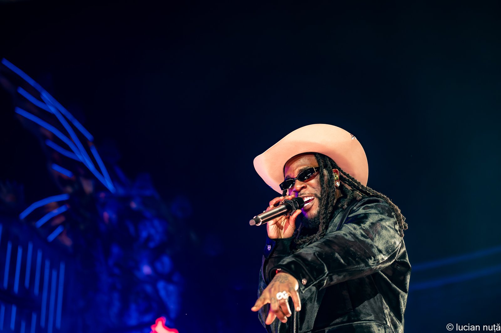 Burna Boy Takes Over Halftime at the NFL's First Regular-Season Game in France